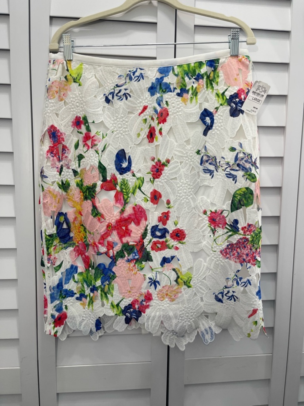 Neiman Marcus White Multicolor Floral  Skirt